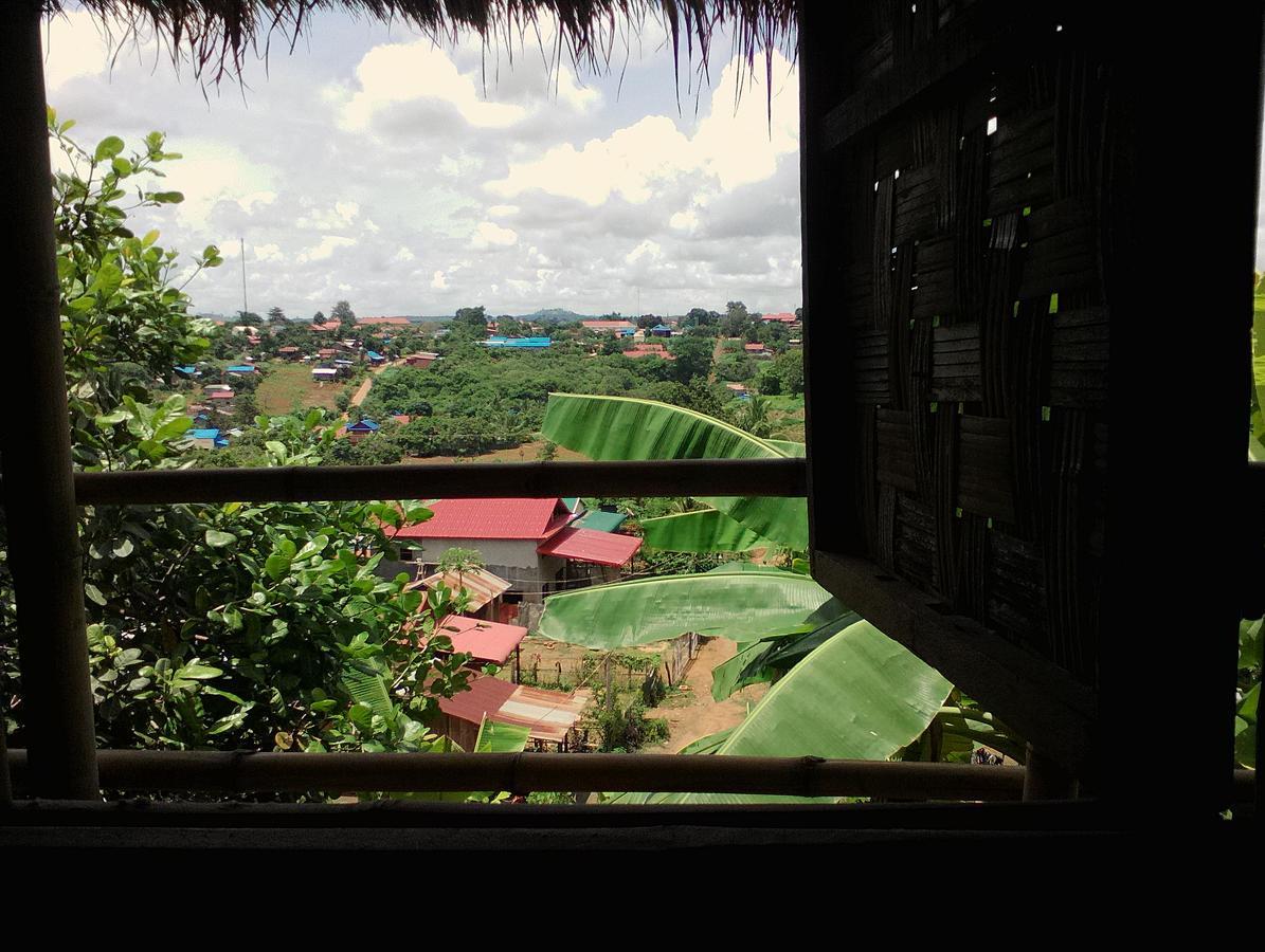 Tree Lodge Banlung Extérieur photo