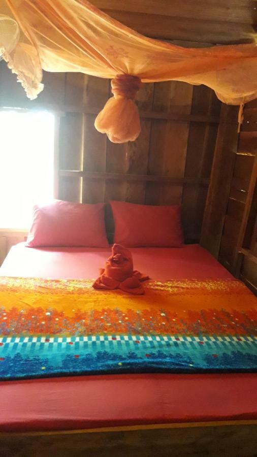 Tree Lodge Banlung Extérieur photo