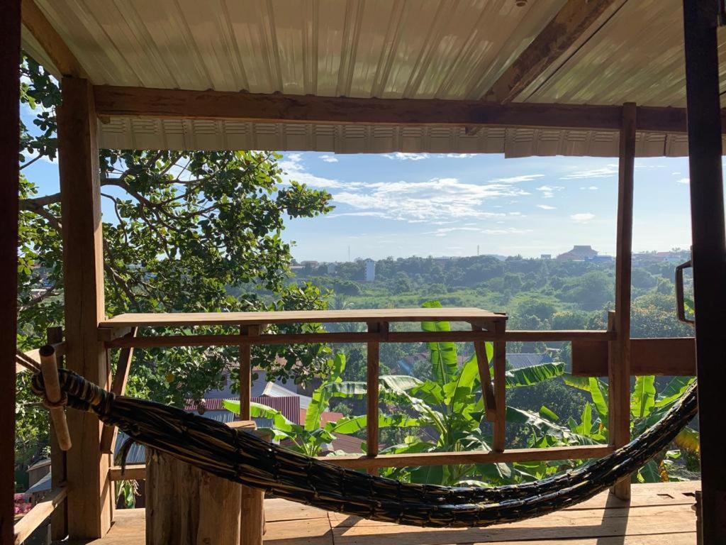 Tree Lodge Banlung Extérieur photo